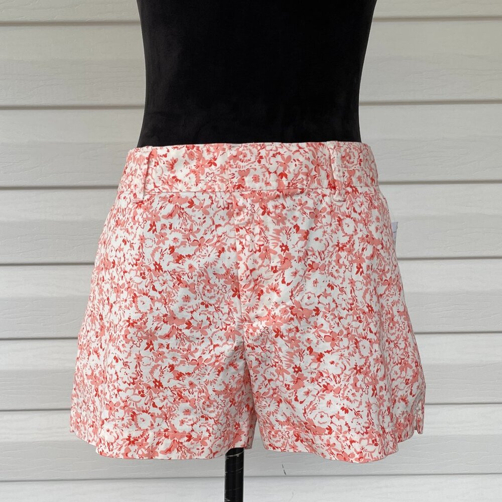 NWT GAP City Shorts Womens Size 12 Pink Floral